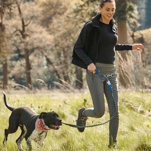 NWOT ATHLETA HEADLANDS HYBRID TIGHT.